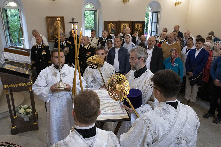 Великое освящение храма праведного Феодора Ушакова в Купавне